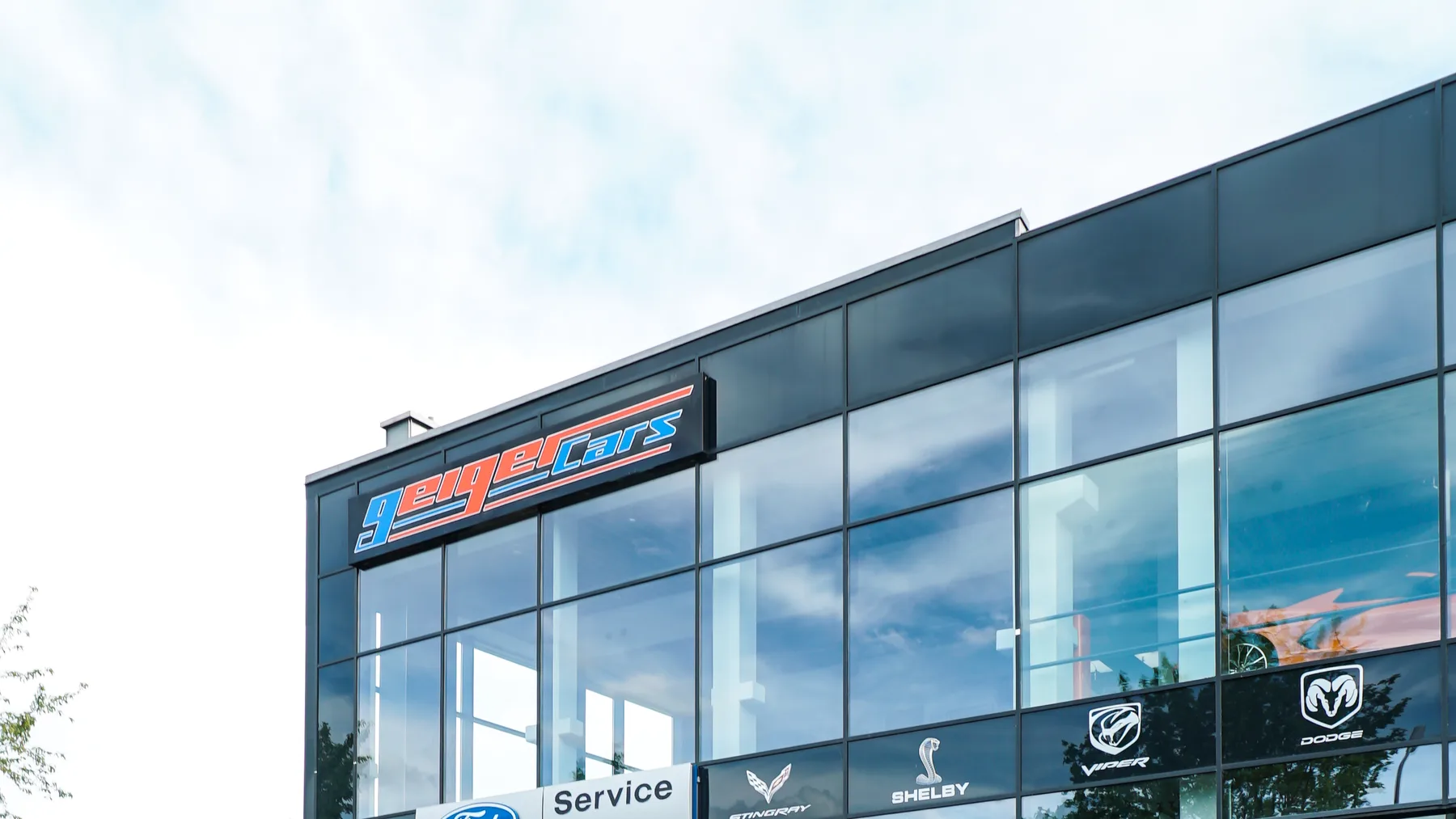Firmensitz von GeigerCars an der Zamdorfer Straße in München