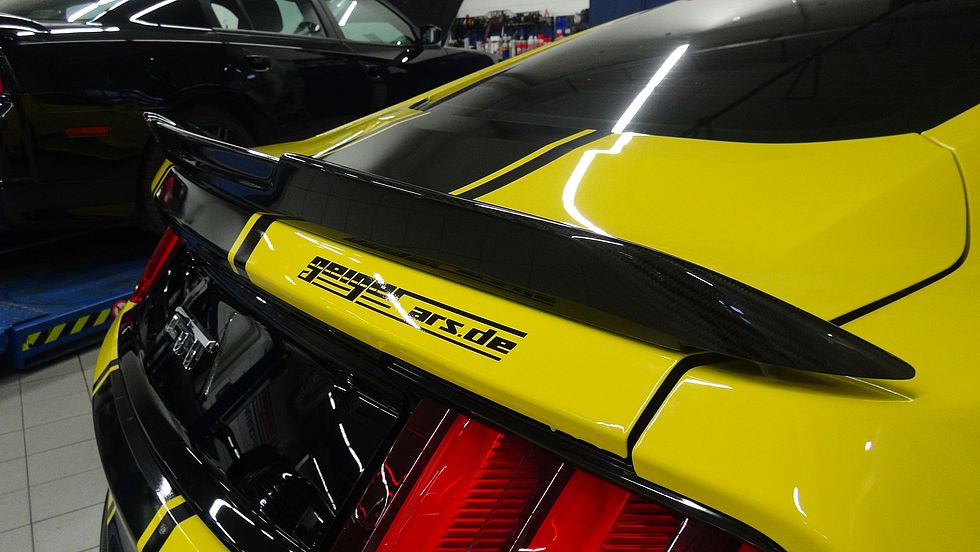 Auto Heck Flügel Hinten Stamm Spoiler Für Ford Für Mustang Spoiler  2015-2021 ABS Kunststoff Hinten Dach Spoiler Flügel Stamm Lip Boot Spoiler  Flügel (Farbe : Kohlefaser) : : Auto & Motorrad