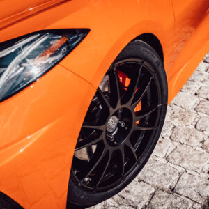 OZ Ultraleggera rims in 19" & 20" Corvette C8