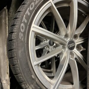 Original Winterkomplettradsatz Audi RS4 8W B9 9.0 x 19"