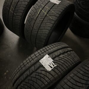 Tire set Michelin Pilot Alpin Winter