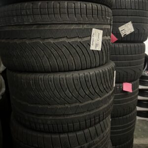 Reifen Pirelli Sottozero 245/40 R20  DOT2818