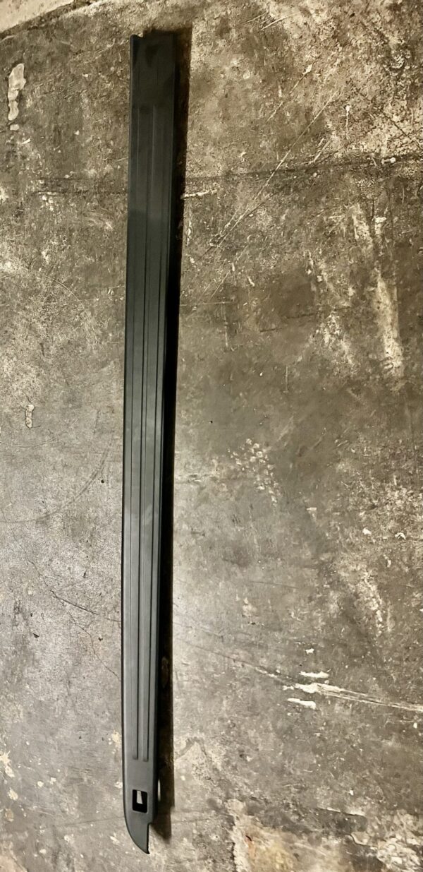 Schienenkappe Links Dodge Ram 1500 NEU