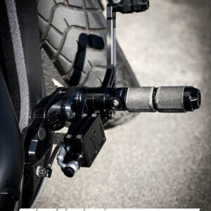 INDIAN Scout Bobber / Fußrastenanlage - Image 6