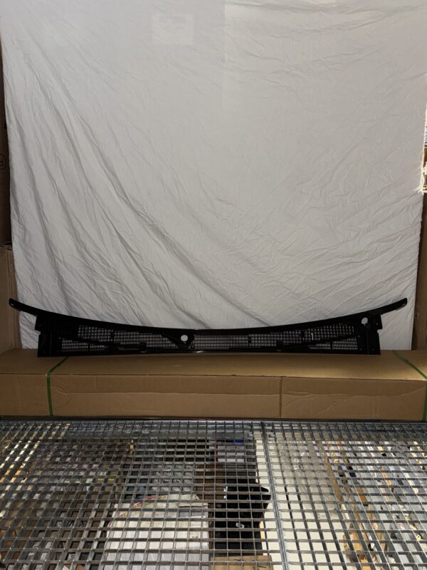 Panel, Air-Inlet-Grille Center, Wasserkastenabdeckung